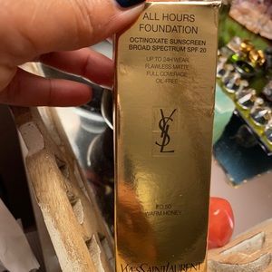 Yves Saint Laurent expires 10/20